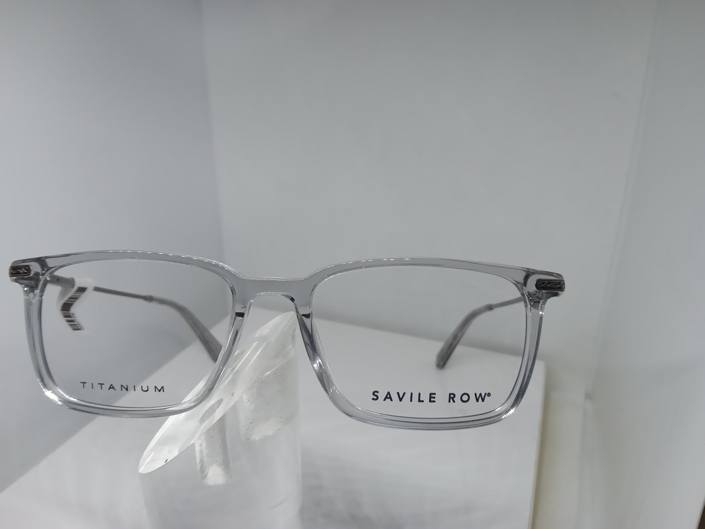 Montura SAVILE ROUD TITANIO DEESCHEBACH